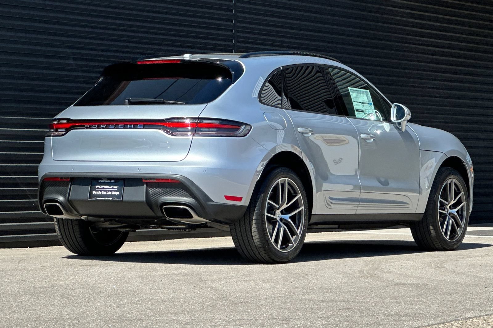 New 2026 Porsche Macan AWD/4WD image 8