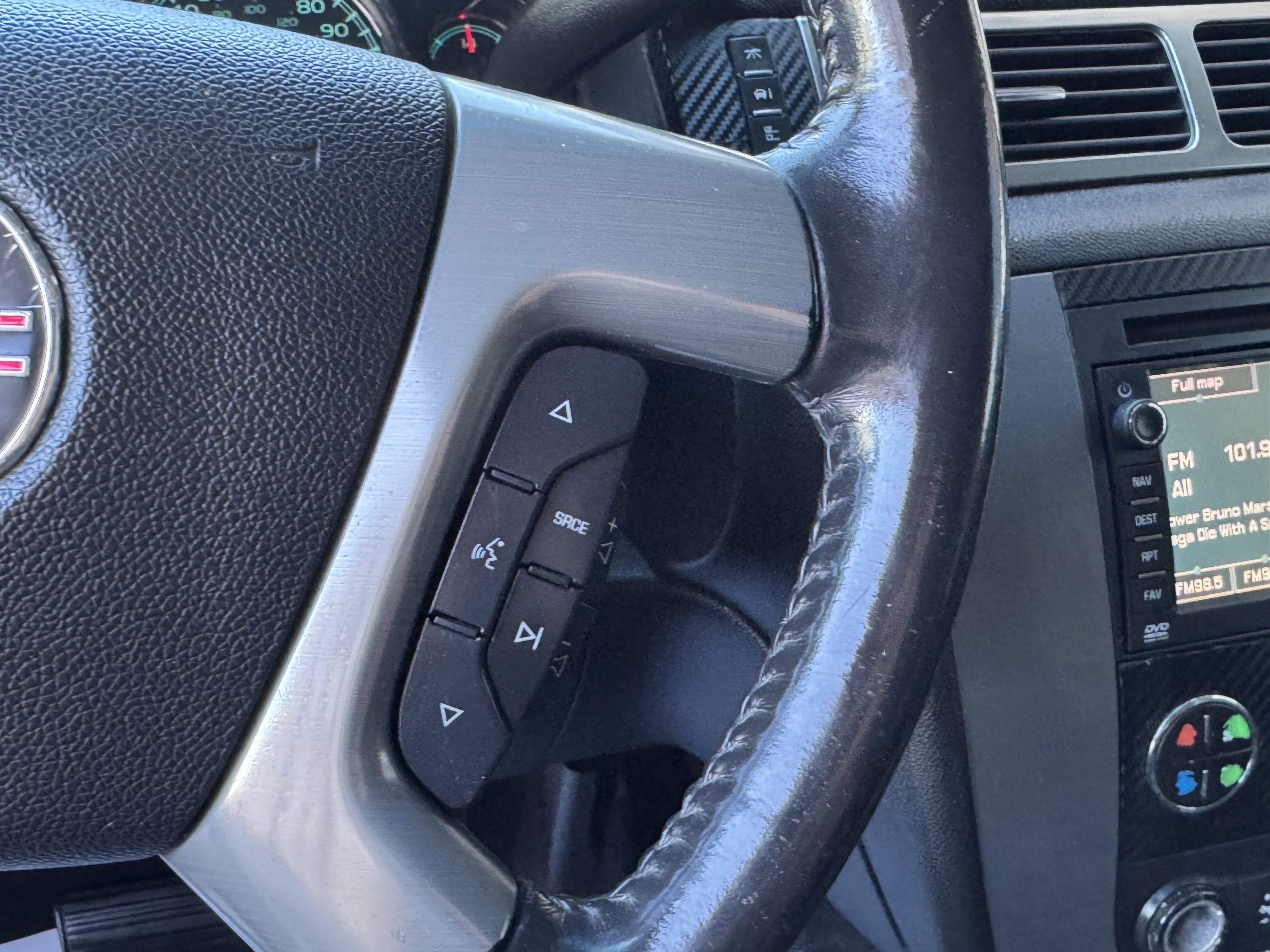 Used 2008 GMC Yukon XL SLT AWD/4WD image 20