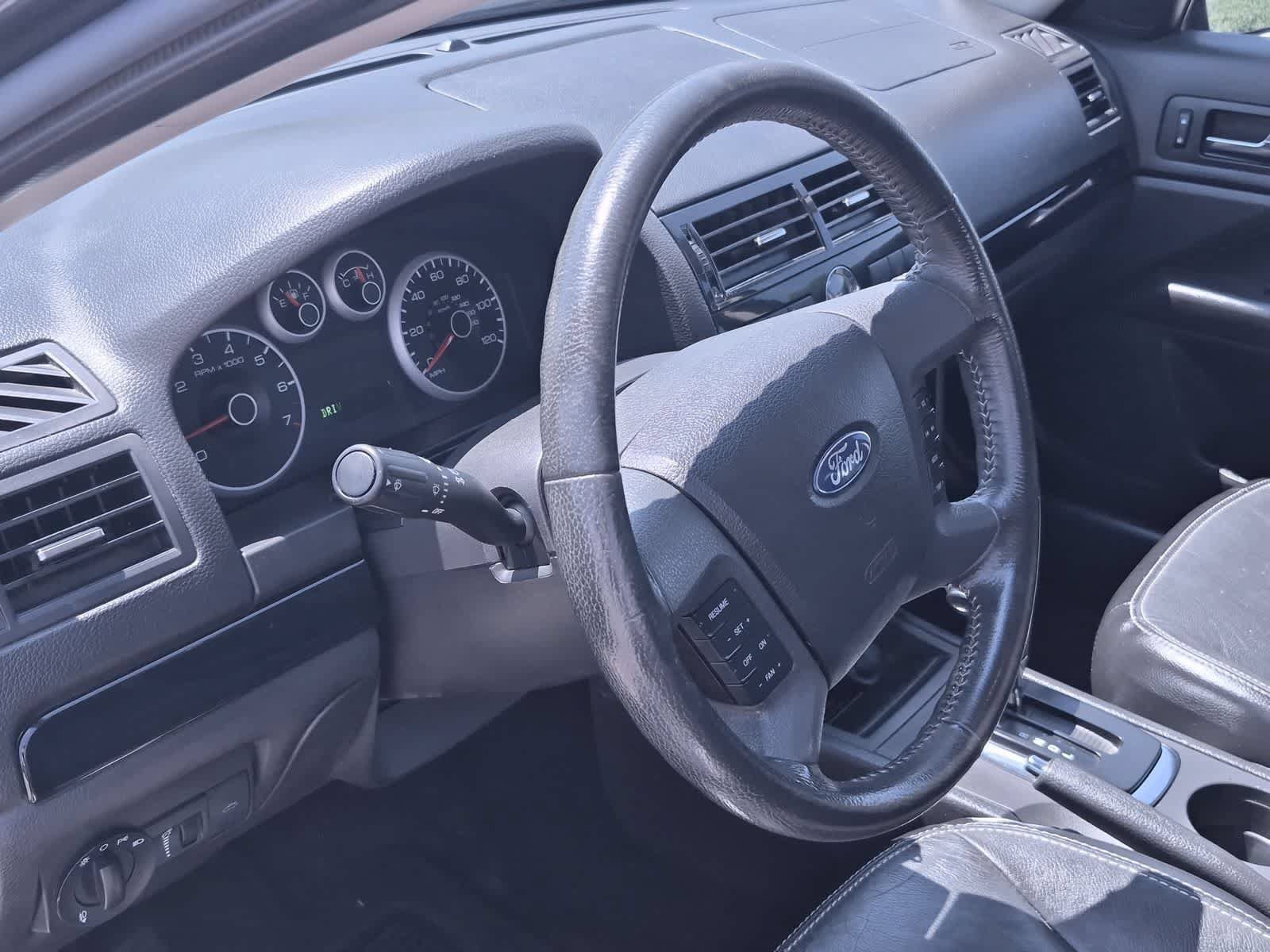 Used 2007 Ford Fusion SEL FWD image 10