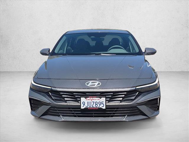 Used 2024 Hyundai Elantra SEL FWD image 2