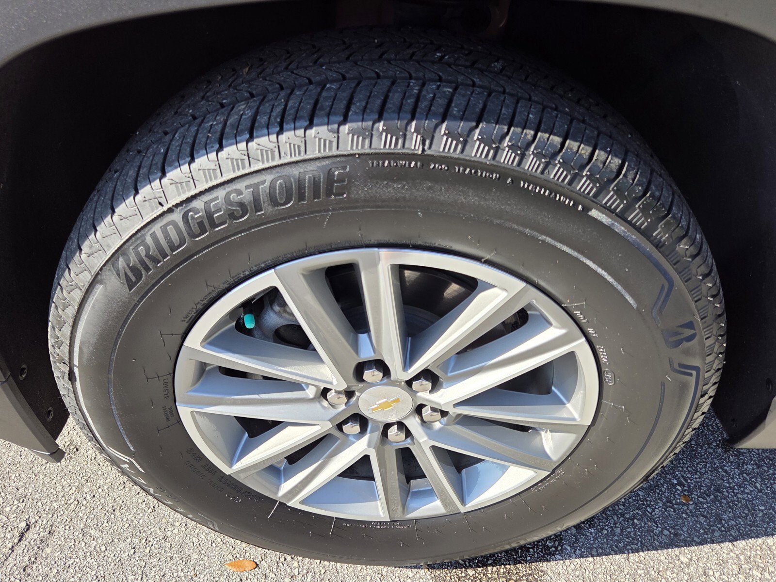Certified 2023 Chevrolet Traverse LT FWD image 11