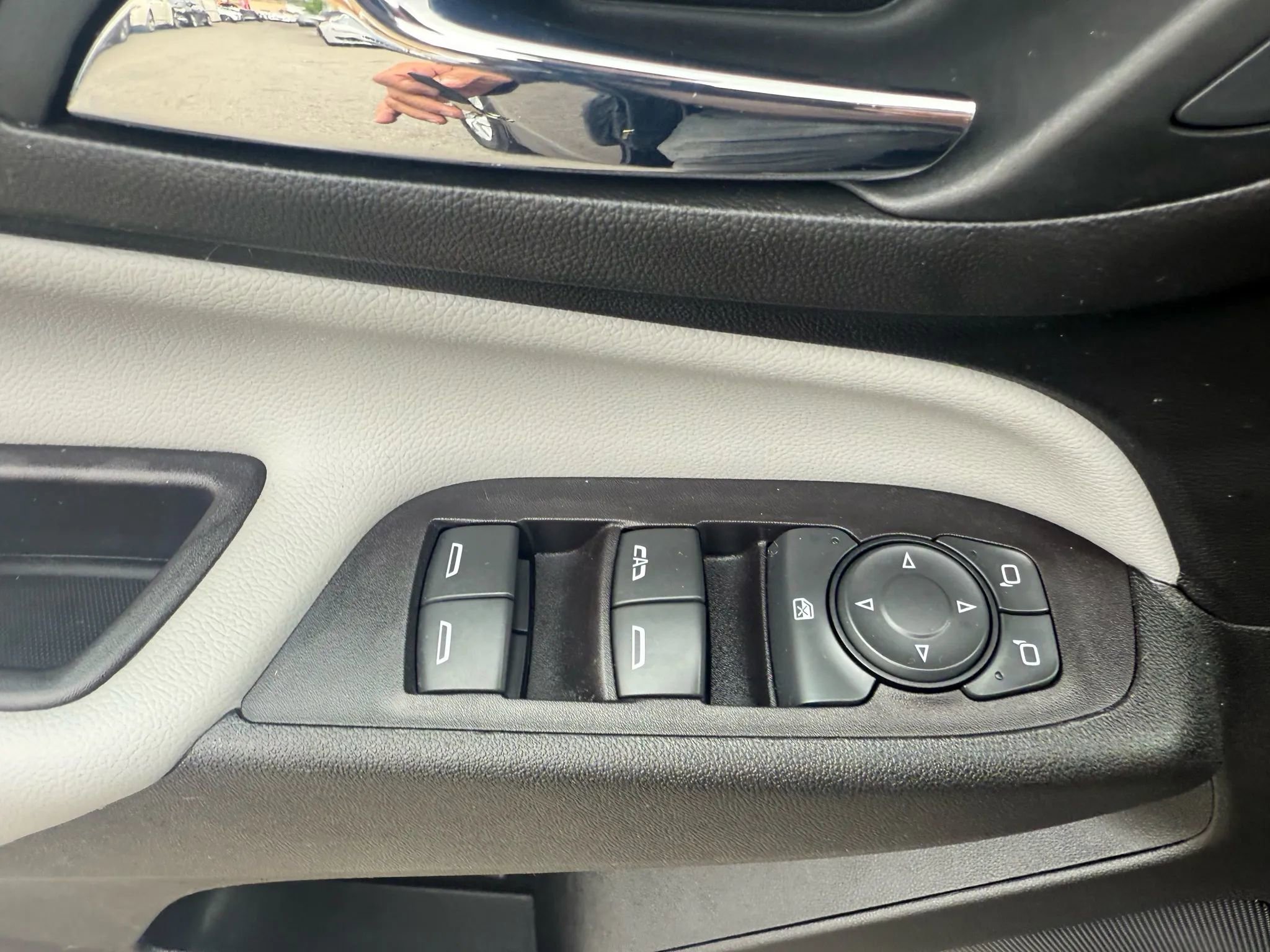 Used 2022 Chevrolet Equinox LT image 28