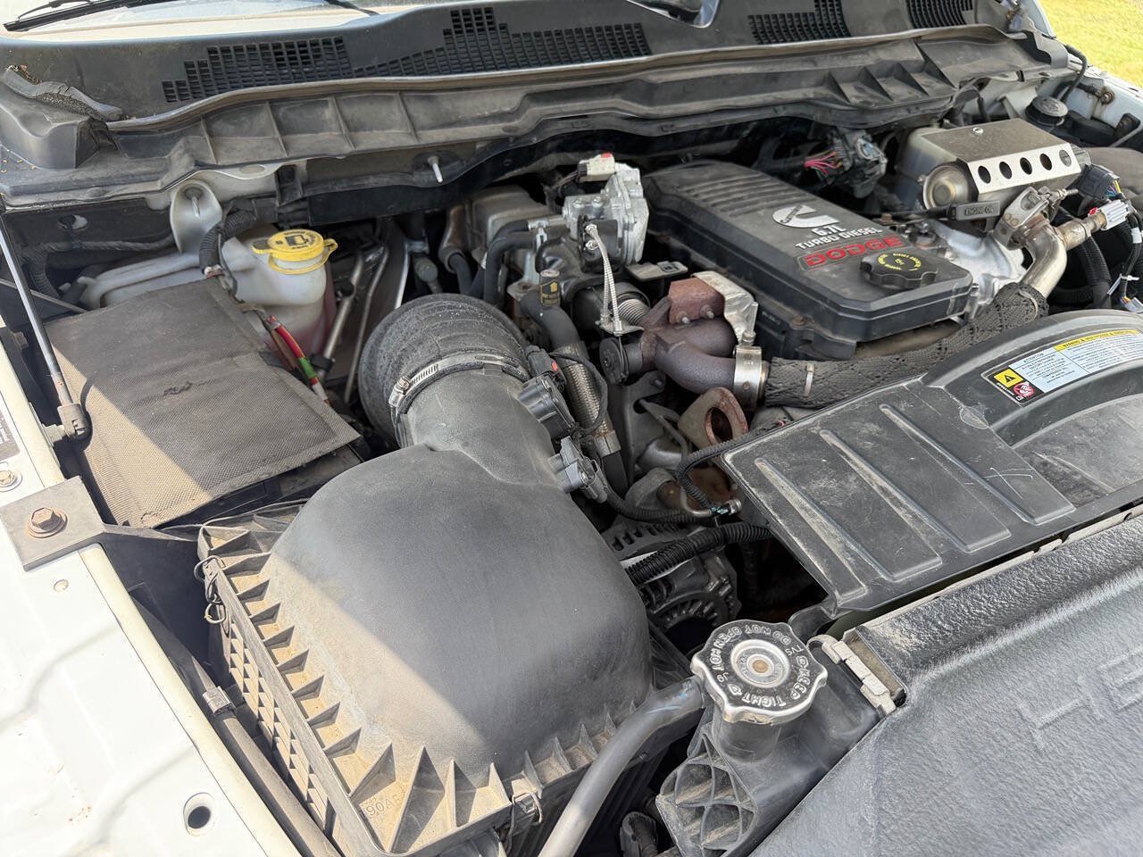 Used 2010 Dodge Ram 3500 Truck ST w/ ST Popular Equipment Group AWD/4WD image 15