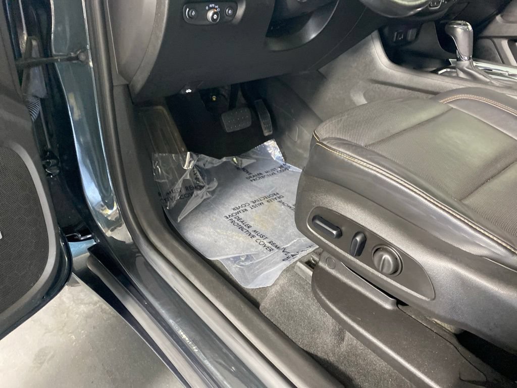 Used 2018 Chevrolet Traverse Premier w/ LPO, Floor Liner Package AWD/4WD image 25