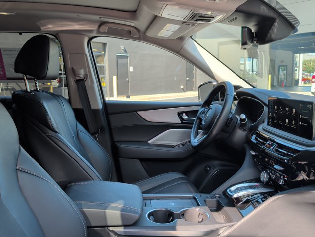 Used 2025 Acura MDX FWD w/ Technology Package image 29