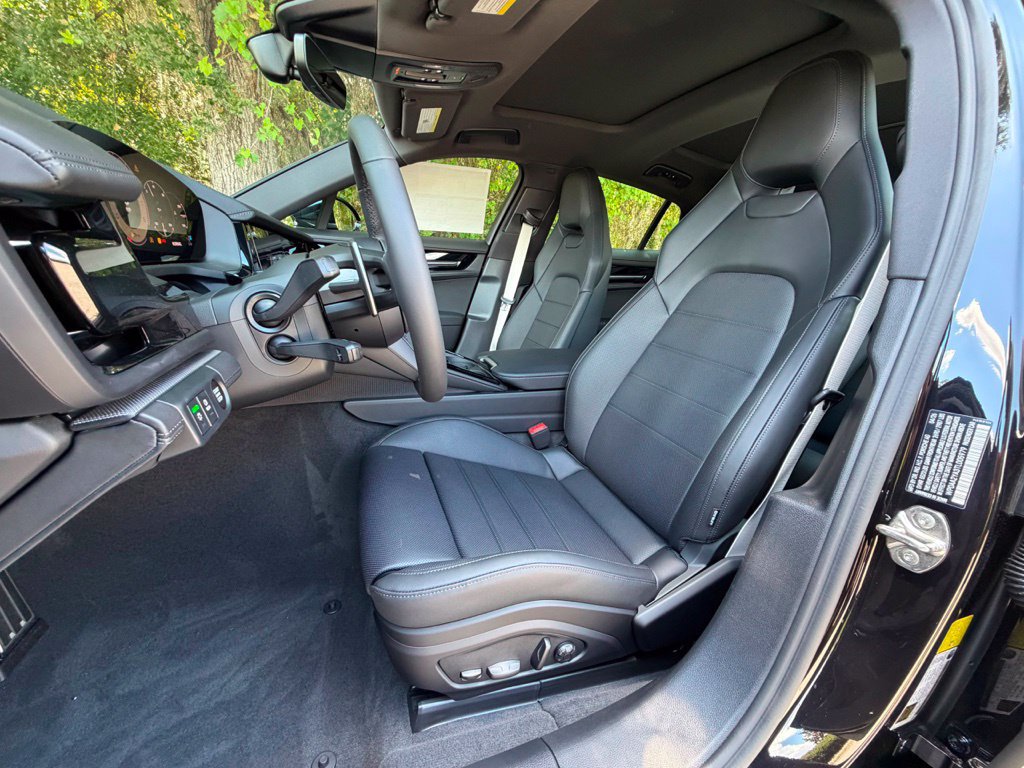 New 2026 Porsche Panamera RWD image 5