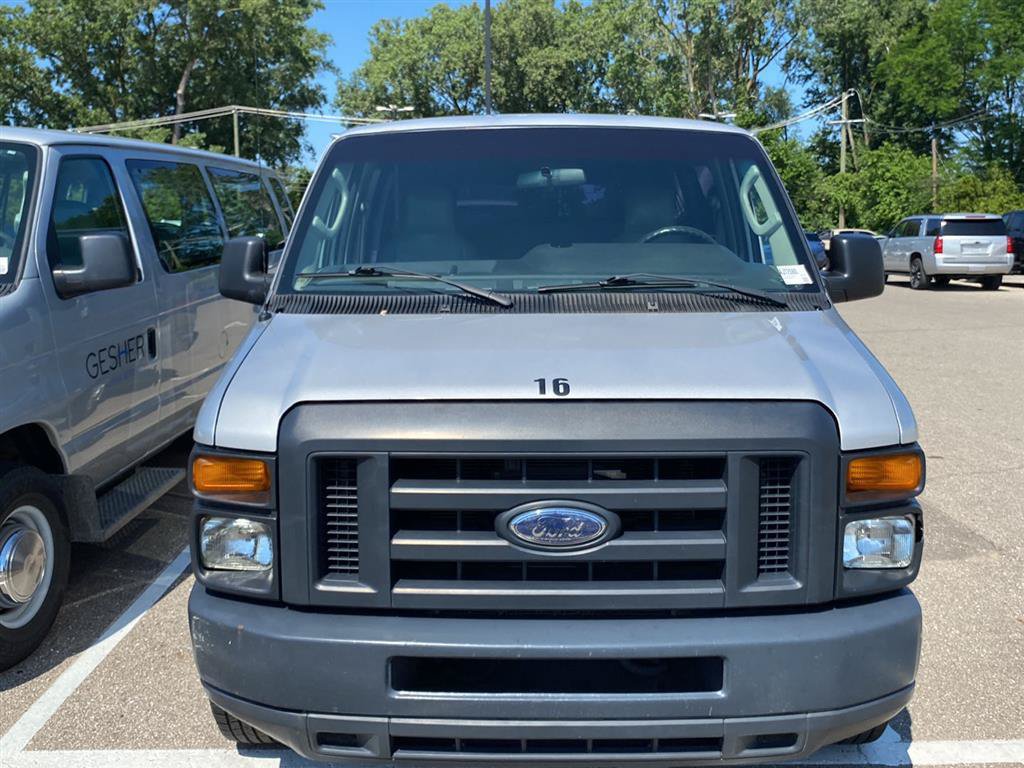 Used 2013 Ford E-350 and Econoline 350 XL w/ PWR Windows & Locks Group RWD image 6