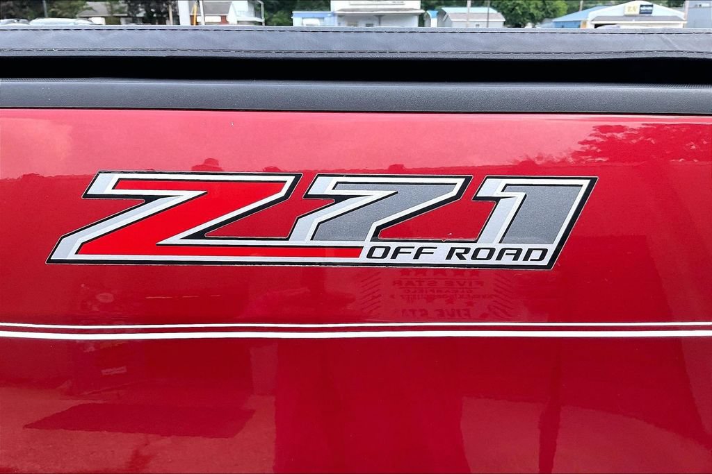Used 2015 Chevrolet Colorado Z71 AWD/4WD image 8