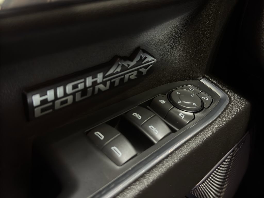 Used 2023 Chevrolet Silverado 1500 High Country w/ High Country Premium Package image 37