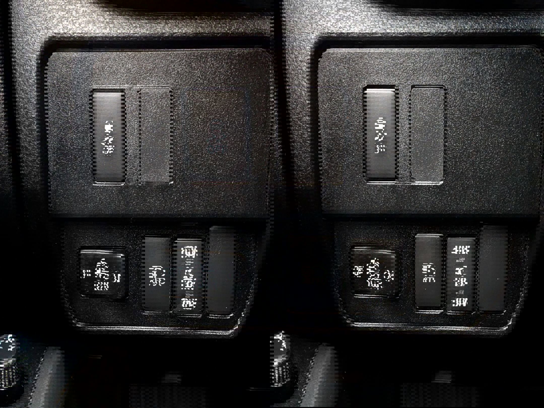 Used 2022 Toyota Tacoma SR5 w/ Trail Edition image 18