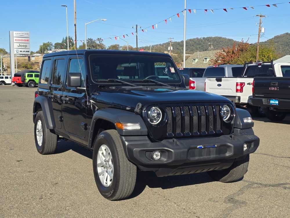 Used 2023 Jeep Wrangler Unlimited Sport AWD/4WD image 11