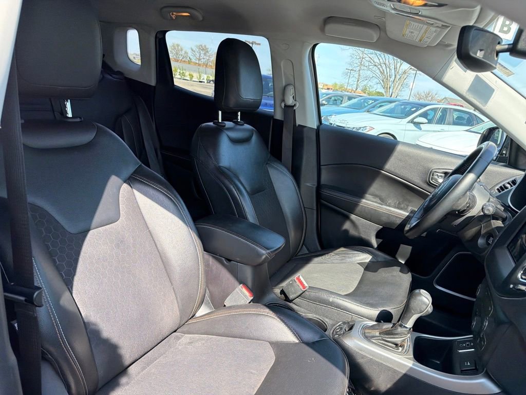 Used 2018 Jeep Compass Latitude w/ Popular Equipment Group image 36