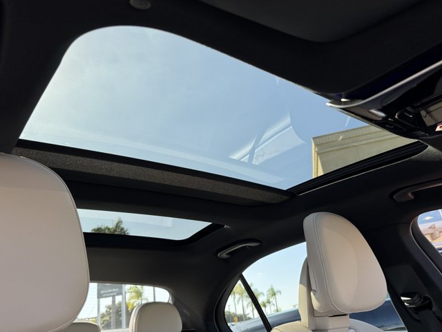Used 2025 Mercedes-Benz C 300 4MATIC Sedan image 7