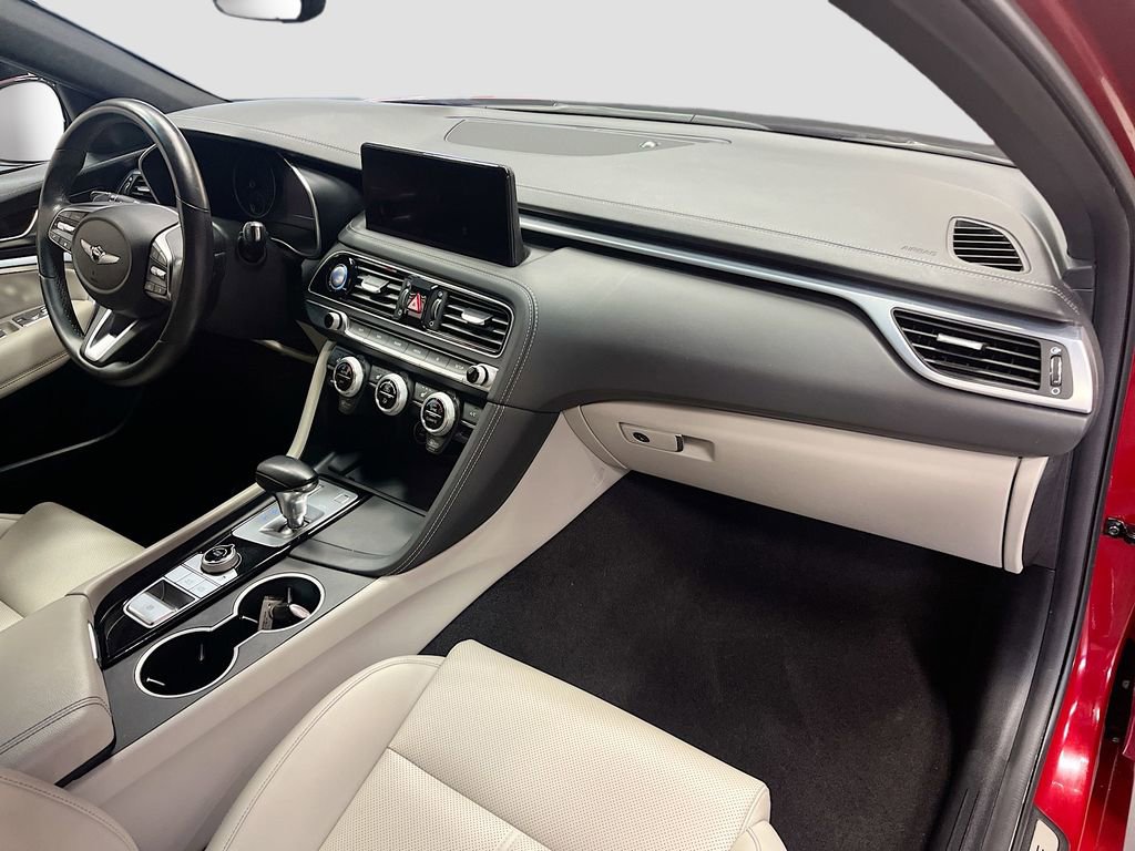 Used 2023 Genesis G70 2.0T image 30