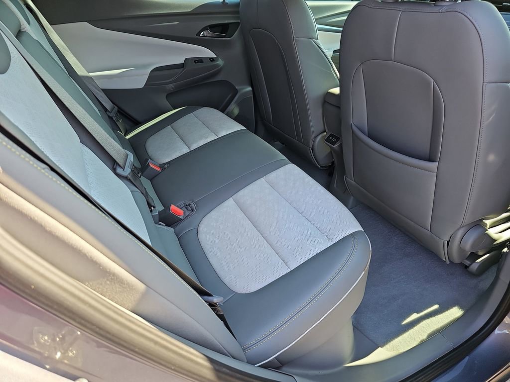 Used 2022 Chevrolet Bolt EUV Premier w/ Launch Edition image 14