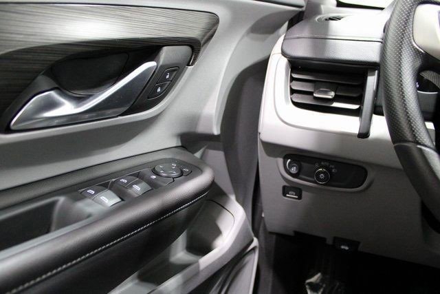 Used 2022 GMC Terrain SLE w/ Fleet Convenience Package image 7