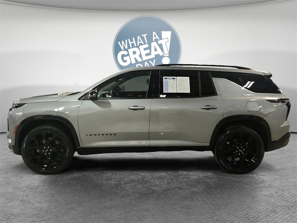 Certified 2024 Chevrolet Traverse RS w/ LPO, Floor Liner Package image 7