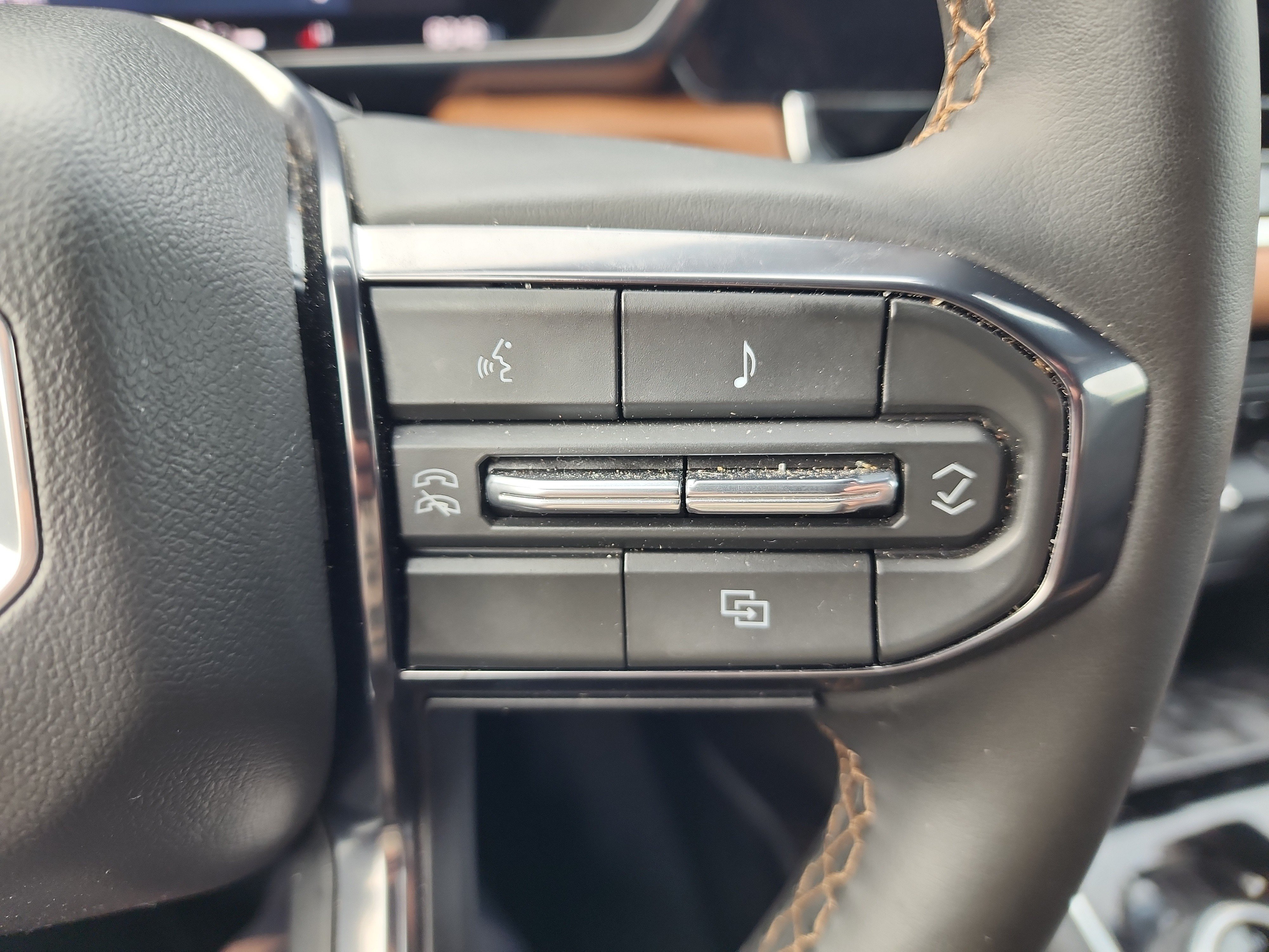 Certified 2026 GMC Canyon AT4 AWD/4WD image 18