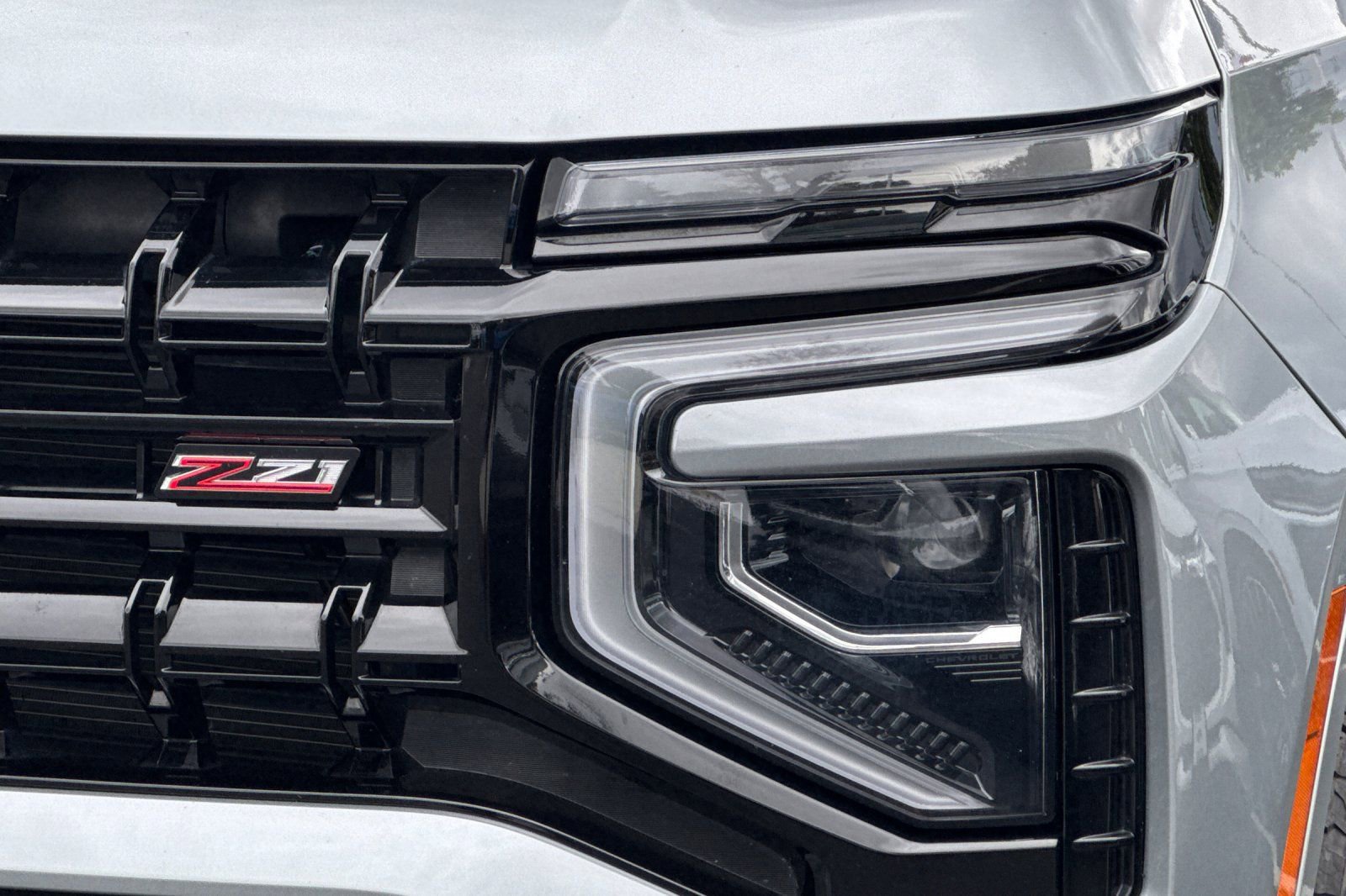 Used 2025 Chevrolet Suburban Z71 AWD/4WD image 50