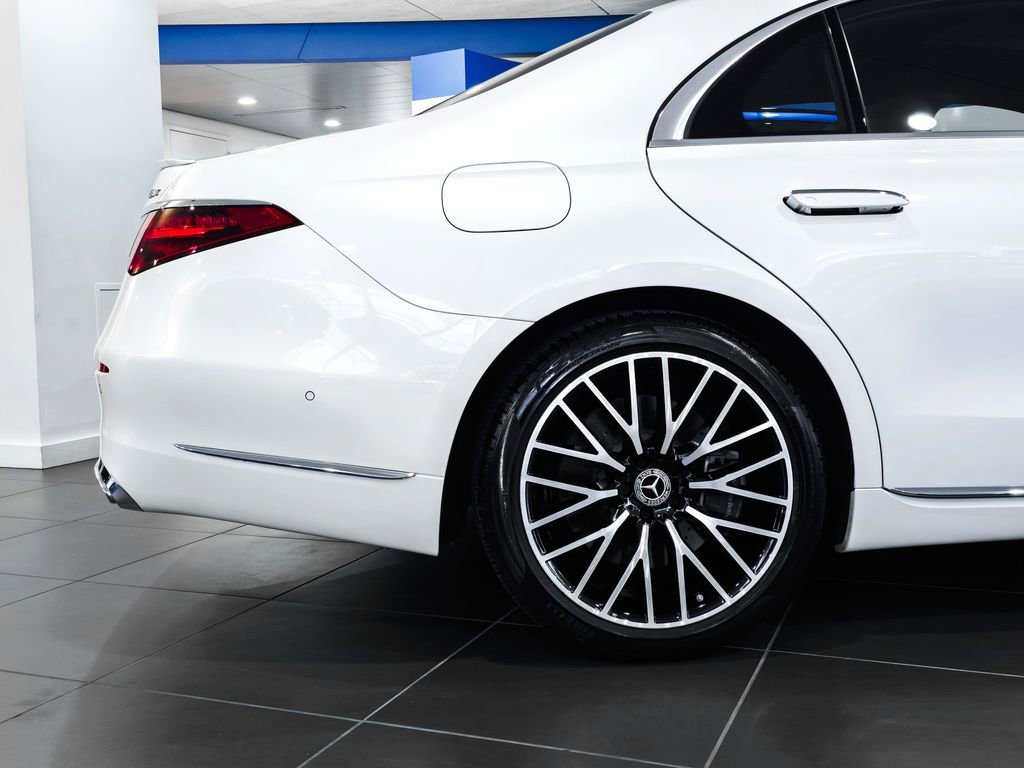 Used 2023 Mercedes-Benz S 580 4MATIC Sedan image 17