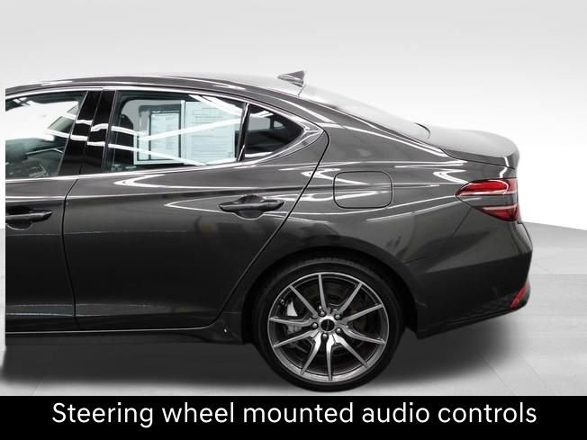 Used 2026 Genesis G70 2.5T image 19