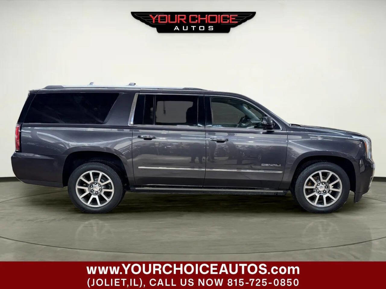 Used 2018 GMC Yukon XL Denali w/ Open Road Package AWD/4WD image 12