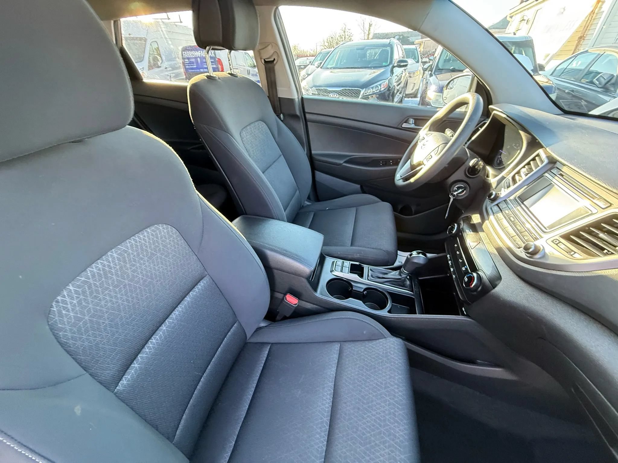 Used 2017 Hyundai Tucson SE w/ SE Popular Package 02 FWD image 37