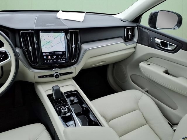 Used 2025 Volvo XC60 T8 Plus w/ Climate Package AWD/4WD image 18