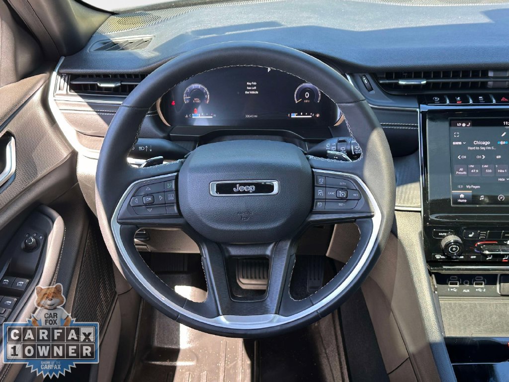 Used 2023 Jeep Grand Cherokee L Laredo AWD/4WD image 17