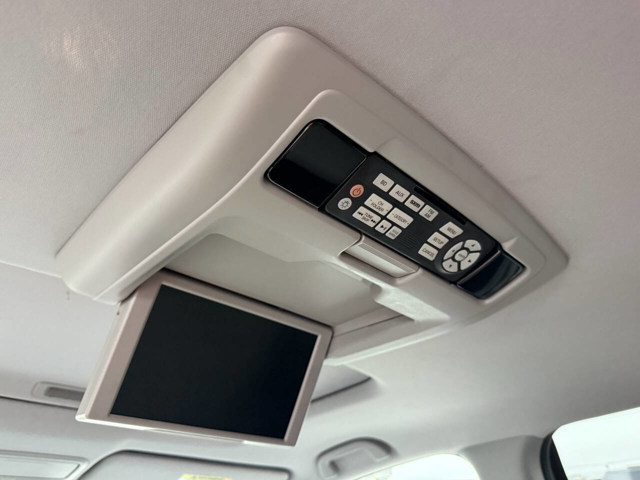 Used 2016 Honda Pilot Touring image 15