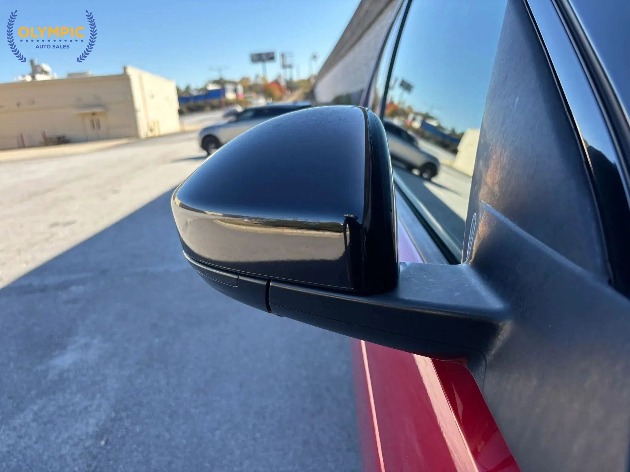 Used 2019 Land Rover Discovery Sport SE image 9