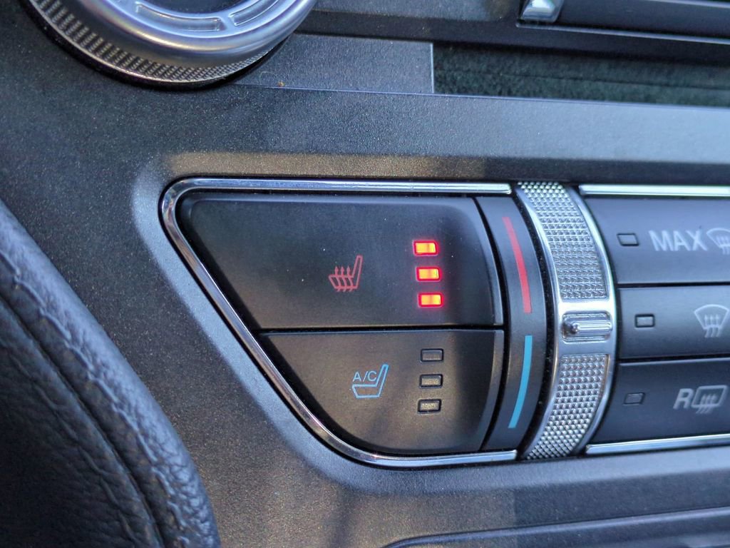 Used 2017 Ford Mustang Premium RWD image 21