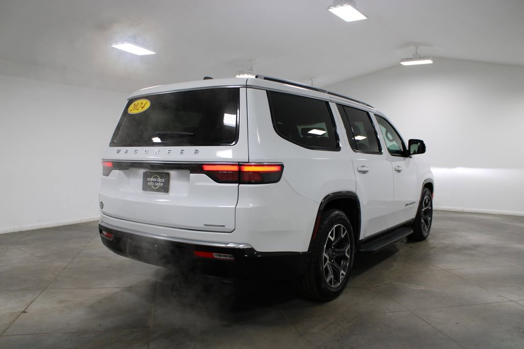 Used 2024 Jeep Wagoneer Series III image 9
