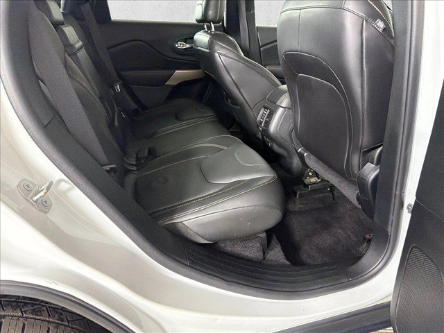 Used 2018 Jeep Cherokee Limited AWD/4WD image 17
