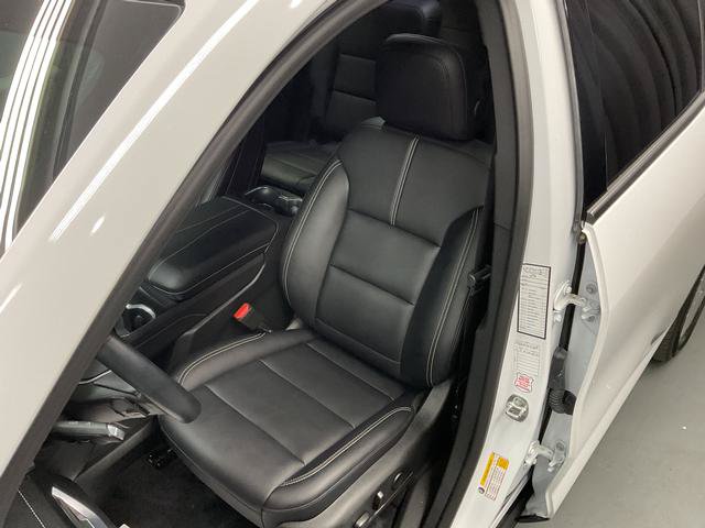 Used 2026 GMC Acadia Elevation w/ Elevation Premium Package FWD image 10