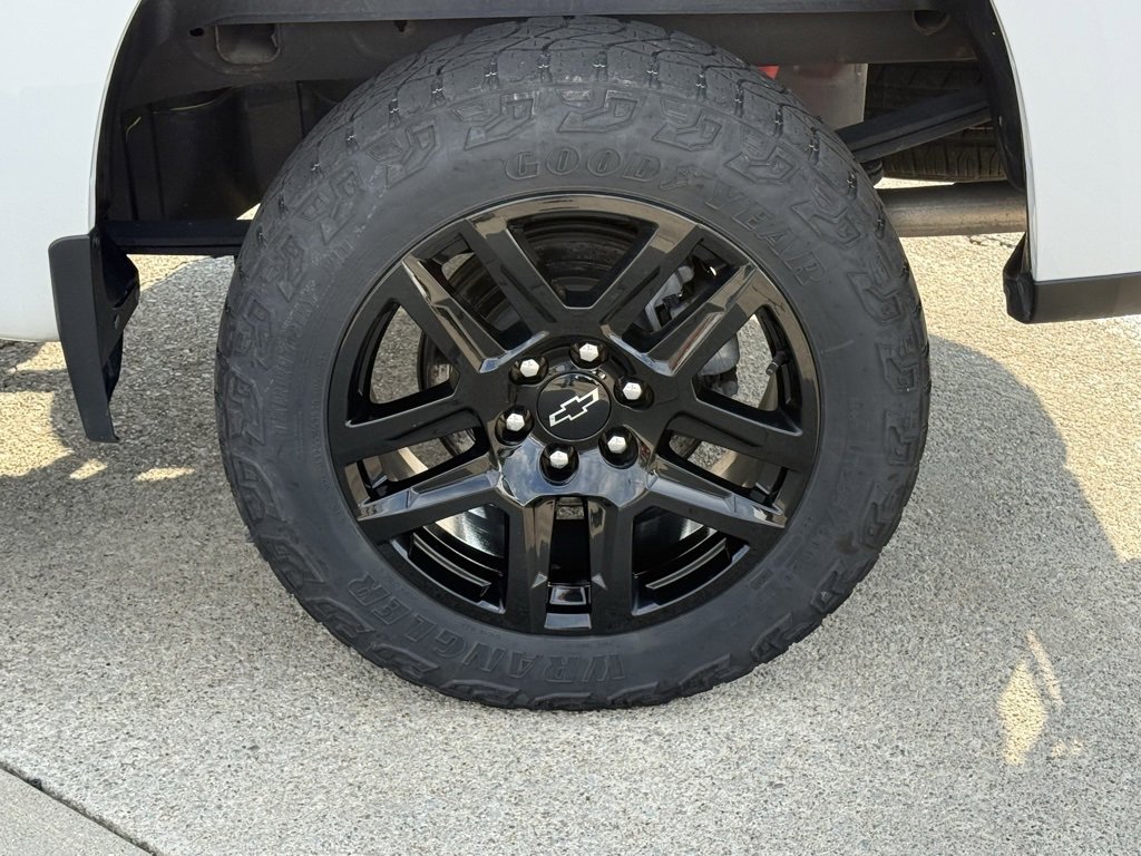 Used 2022 Chevrolet Silverado 1500 Custom Trail Boss image 14