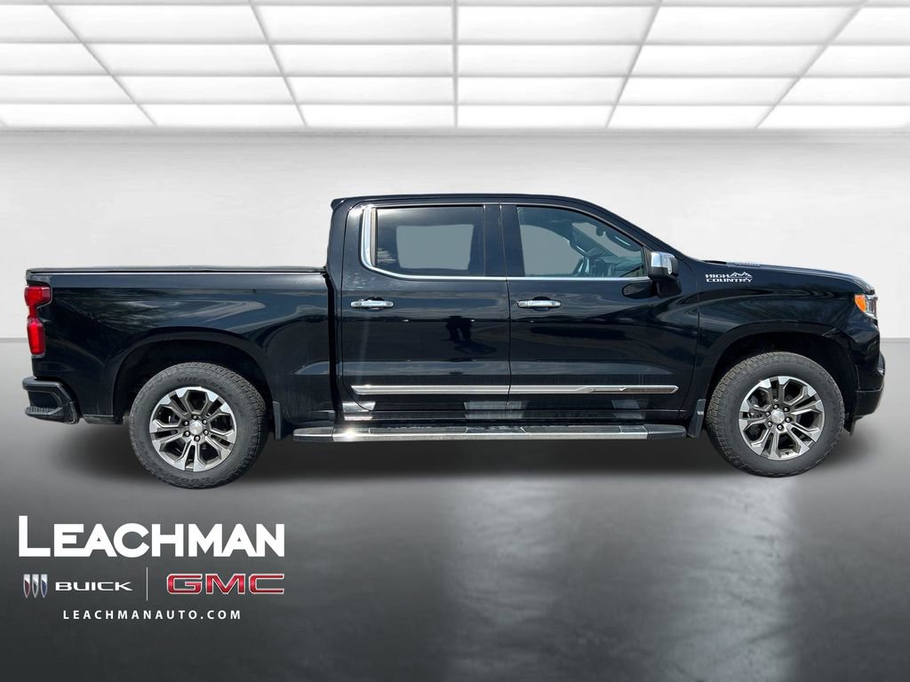 Certified 2022 Chevrolet Silverado 1500 High Country w/ Technology Package image 2