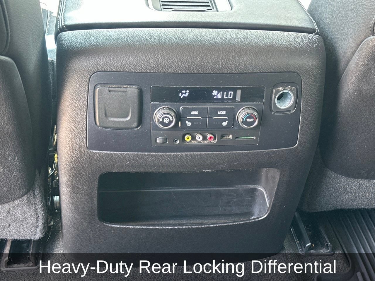 Used 2015 Chevrolet Tahoe LT AWD/4WD image 24