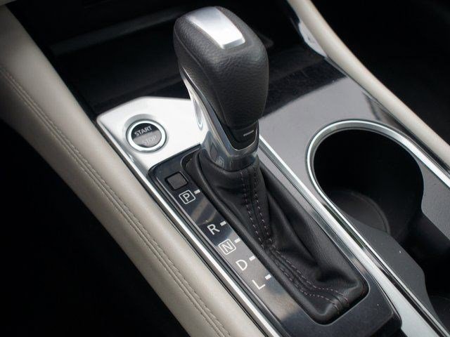 Used 2023 Nissan Altima 2.5 SV image 10