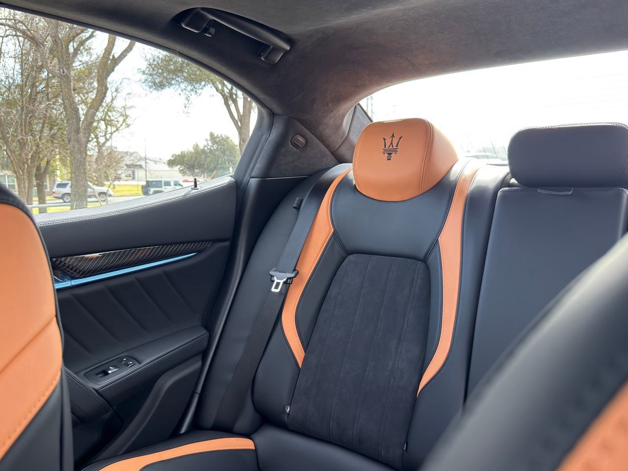 Used 2024 Maserati Ghibli Trofeo image 16