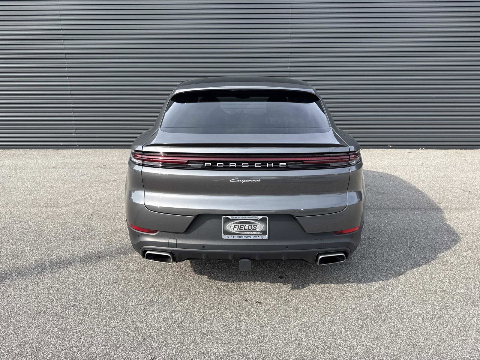 Certified 2024 Porsche Cayenne Coupe image 6