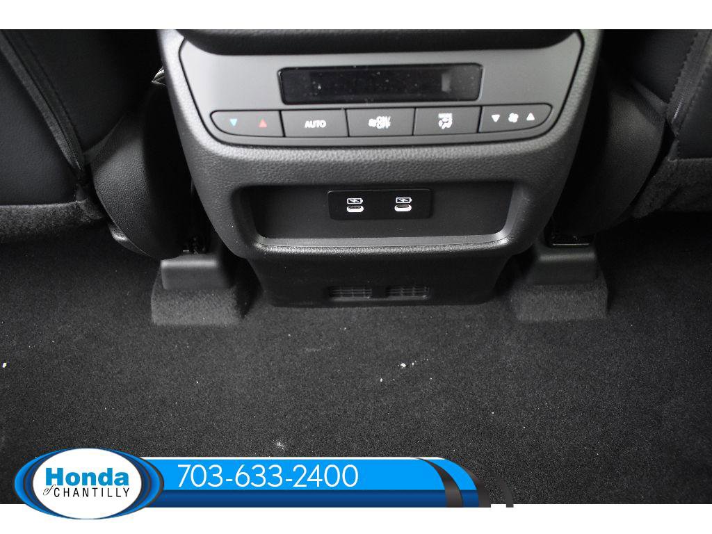 New 2026 Honda Pilot Touring image 32