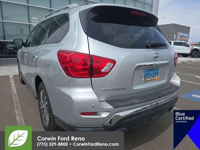 Used 2019 Nissan Pathfinder SL AWD/4WD image 9