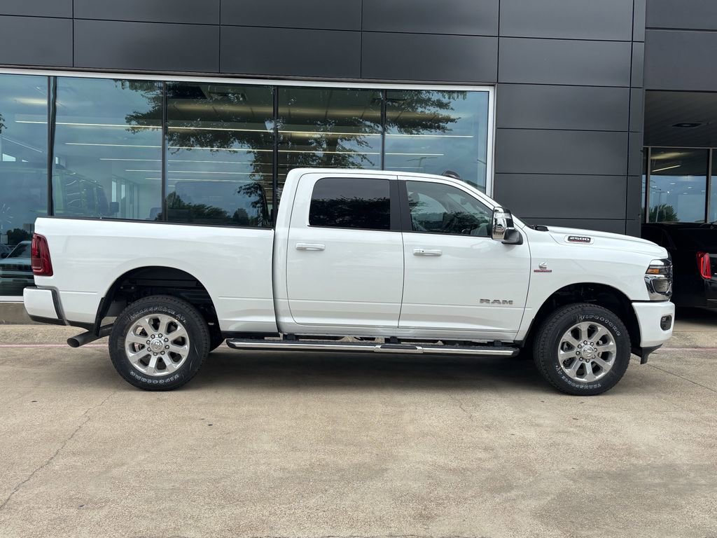 New 2026 RAM 2500 Laramie AWD/4WD image 2