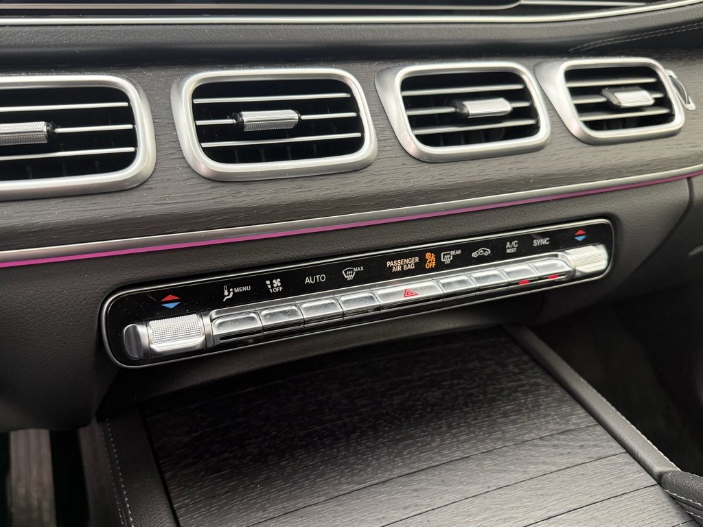Used 2025 Mercedes-Benz GLS 450 4MATIC image 28