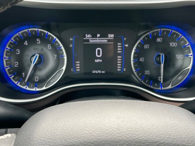Used 2024 Chrysler Voyager LX FWD image 12
