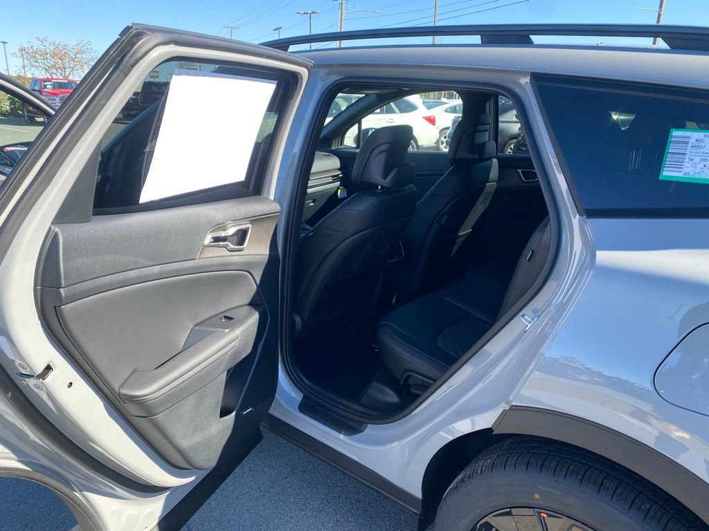 New 2026 Kia Sportage X-Line w/ X-Line Technology Package AWD/4WD image 27