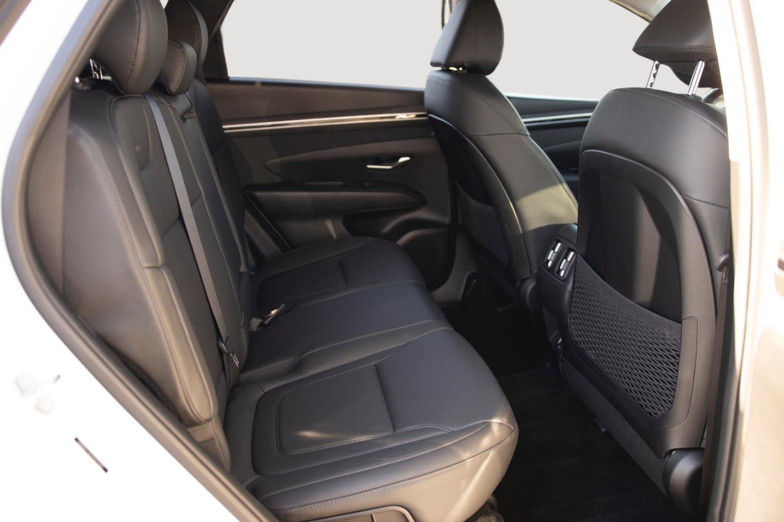 Used 2023 Hyundai Tucson SEL w/ Convenience Package image 16