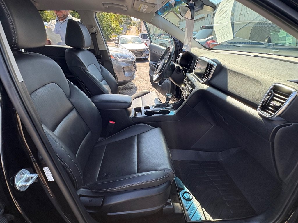 Used 2022 Kia Sportage EX AWD/4WD image 21