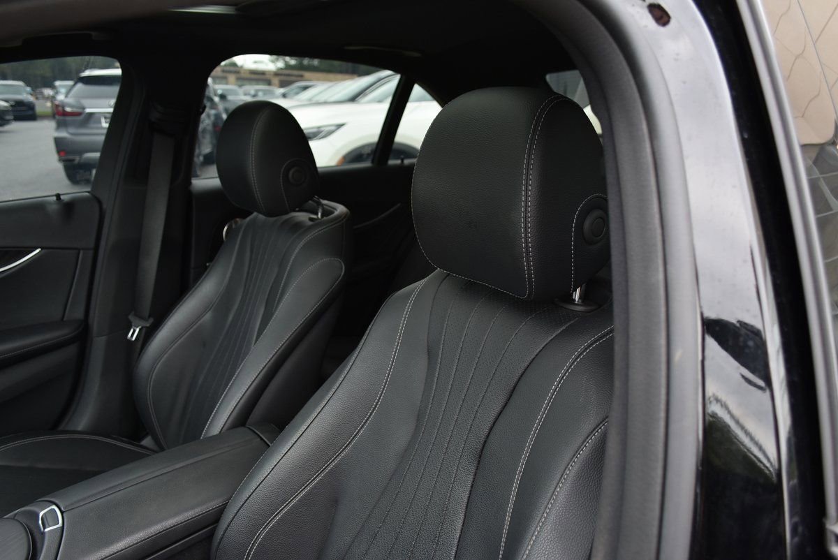 Used 2022 Mercedes-Benz E 350 Sedan w/ AMG Line Exterior image 28